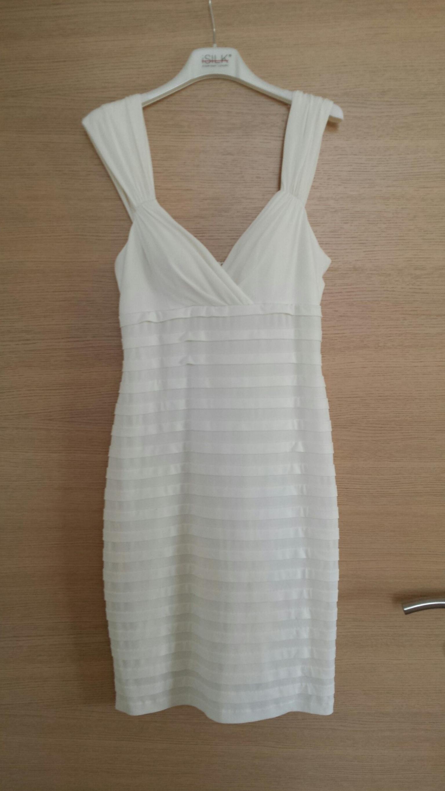 Kleid Gr 38 In 4311 Schwertberg Fur 35 00 Zum Verkauf Shpock De