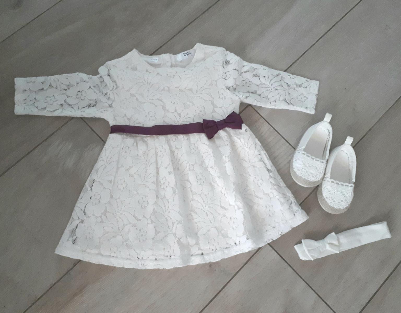 Babykleid Hochzeit Grosse 80 In 5204 Strasswalchen Fur 45 00 Zum Verkauf Shpock At