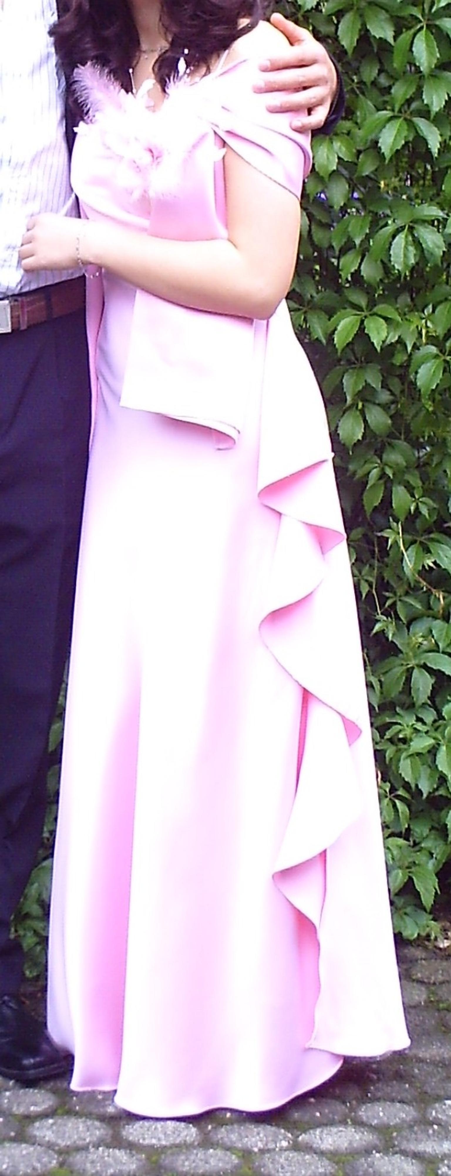 Kleid Von Yves Calin Paris Gr 34 Rosa In 56470 Bad Marienberg Westerwald For 25 00 For Sale Shpock