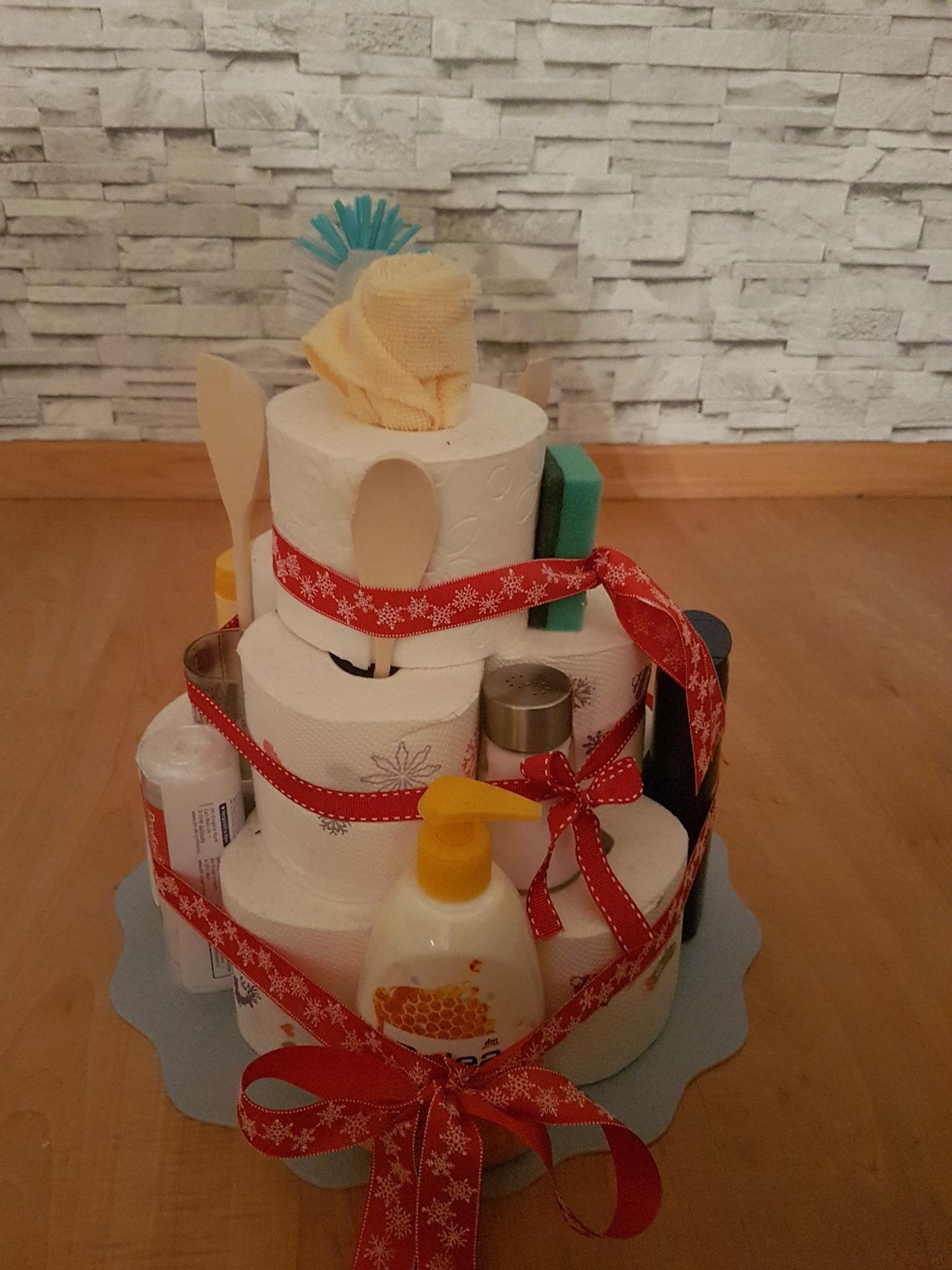 Bocholter Konditor Entwirft Toilettenpapier Kuchen