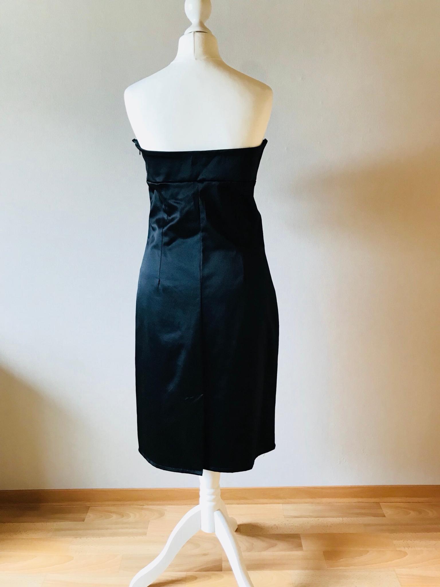 Schickes Knielanges Kleid In 56729 Ettringen For 15 00 For Sale Shpock