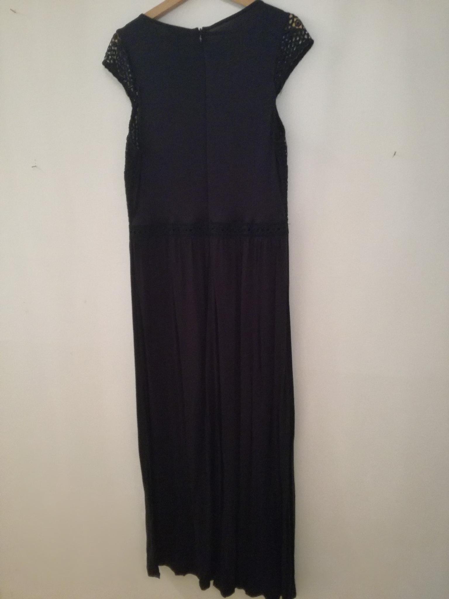 Kleid Grosse L In 6300 Stadt Worgl For 18 00 For Sale Shpock