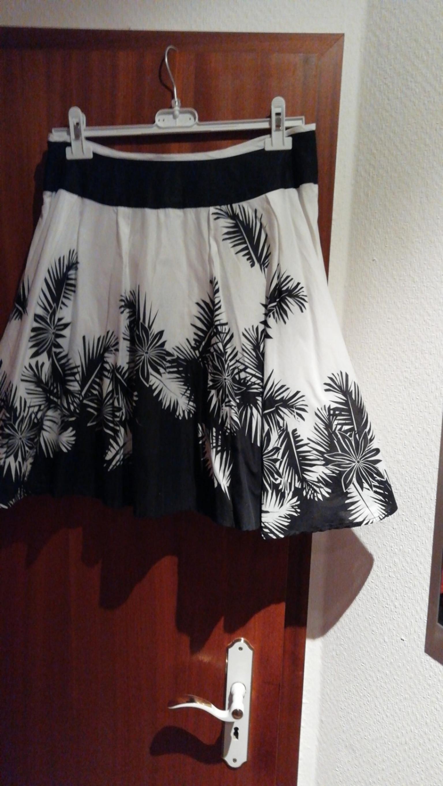 Sommer Rock Von C A Gr 38 Neuwertig In 21629 Neu Wulmstorf For 11 00 For Sale Shpock