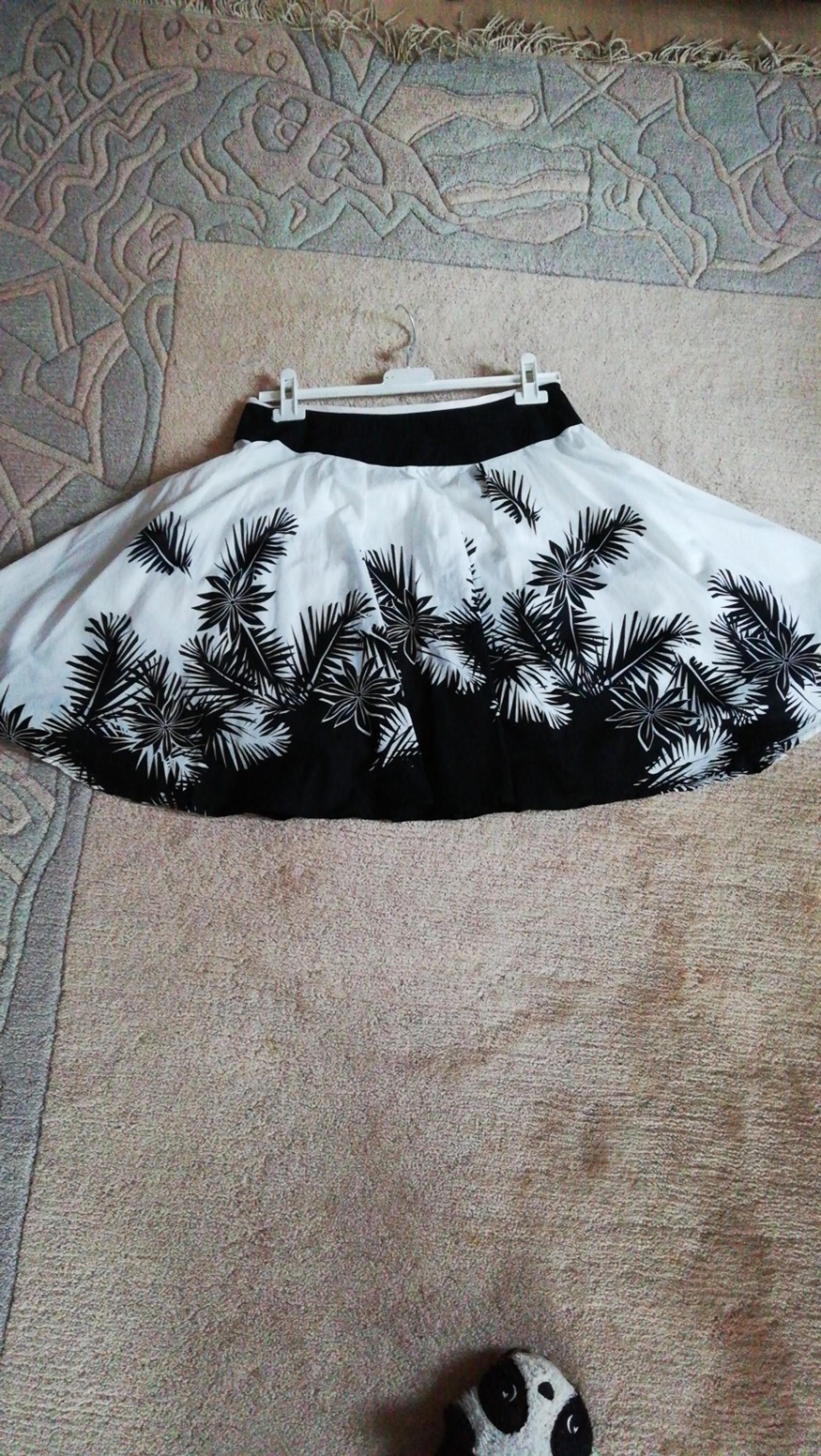 Sommer Rock Von C A Gr 38 Neuwertig In 21629 Neu Wulmstorf For 11 00 For Sale Shpock