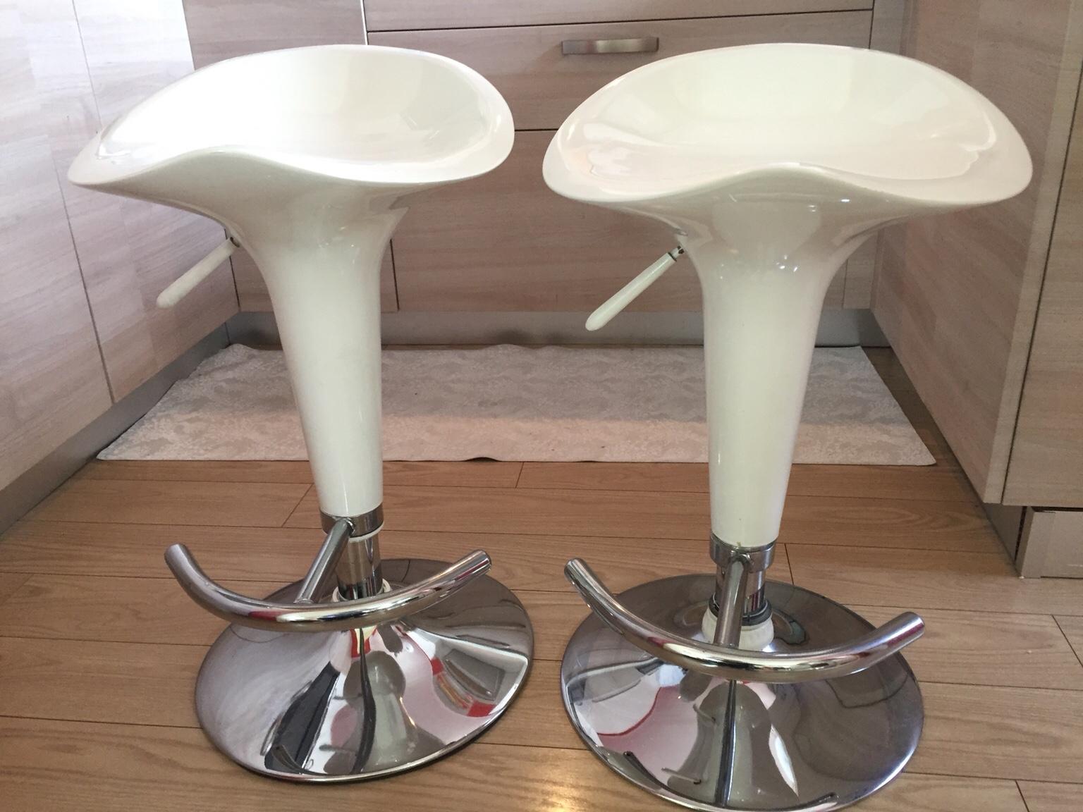 Sgabelli cucina: Aggiungi un tocco di design con gli ...