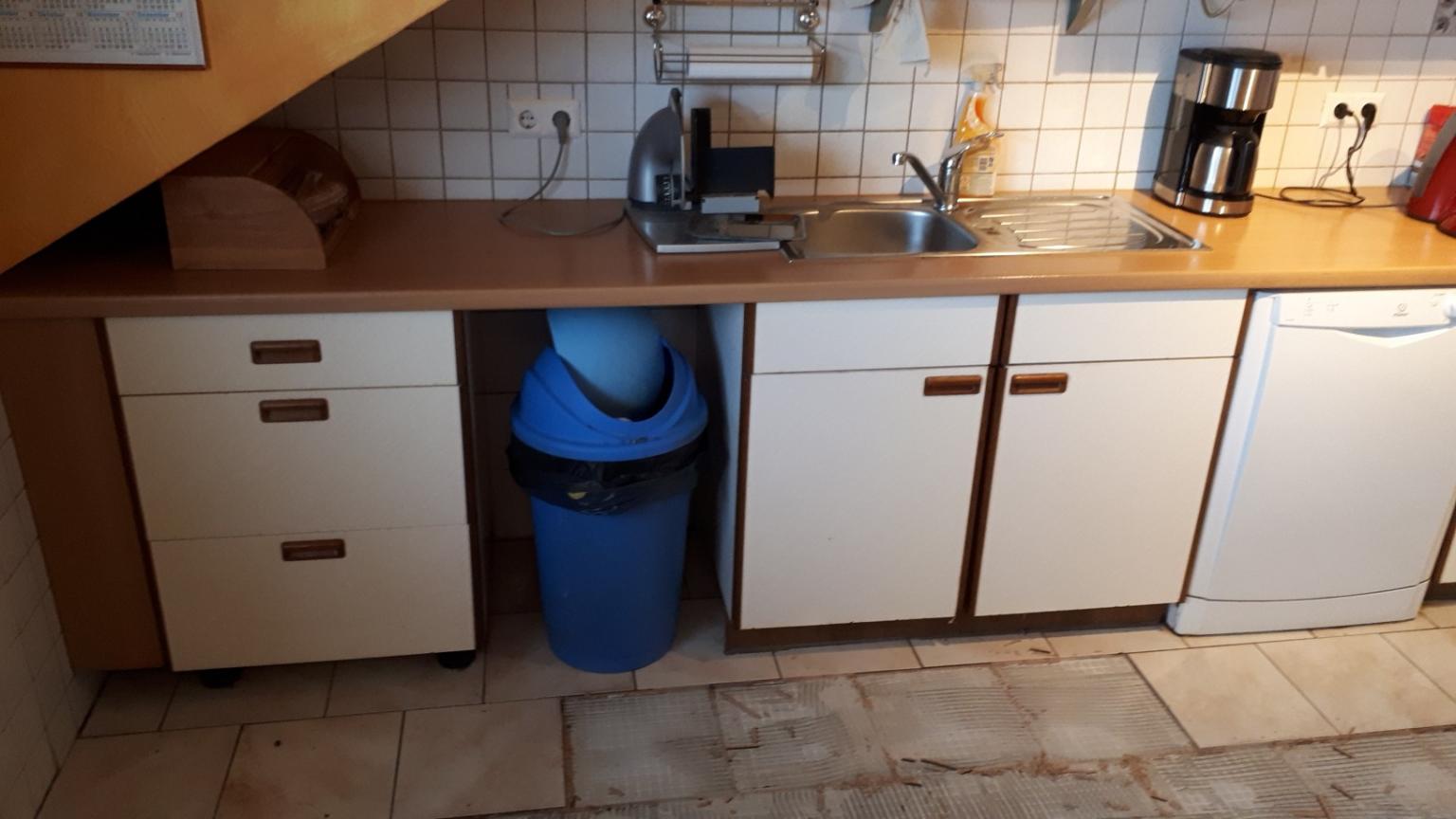 Kuche Zu Verschenken In Malsch Biete Kostenlos Kostenlose Kleinanzeigen Bei Quoka De