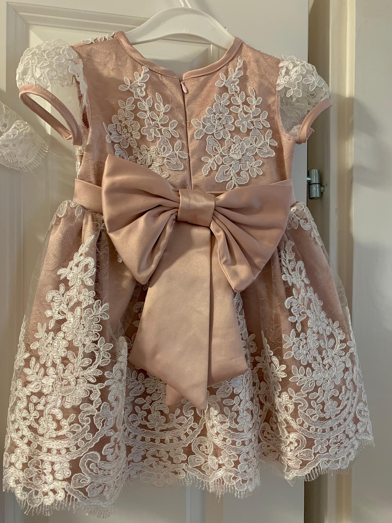 Mutter Kleid In 1160 Wien Fur 25 00 Zum Verkauf Shpock At