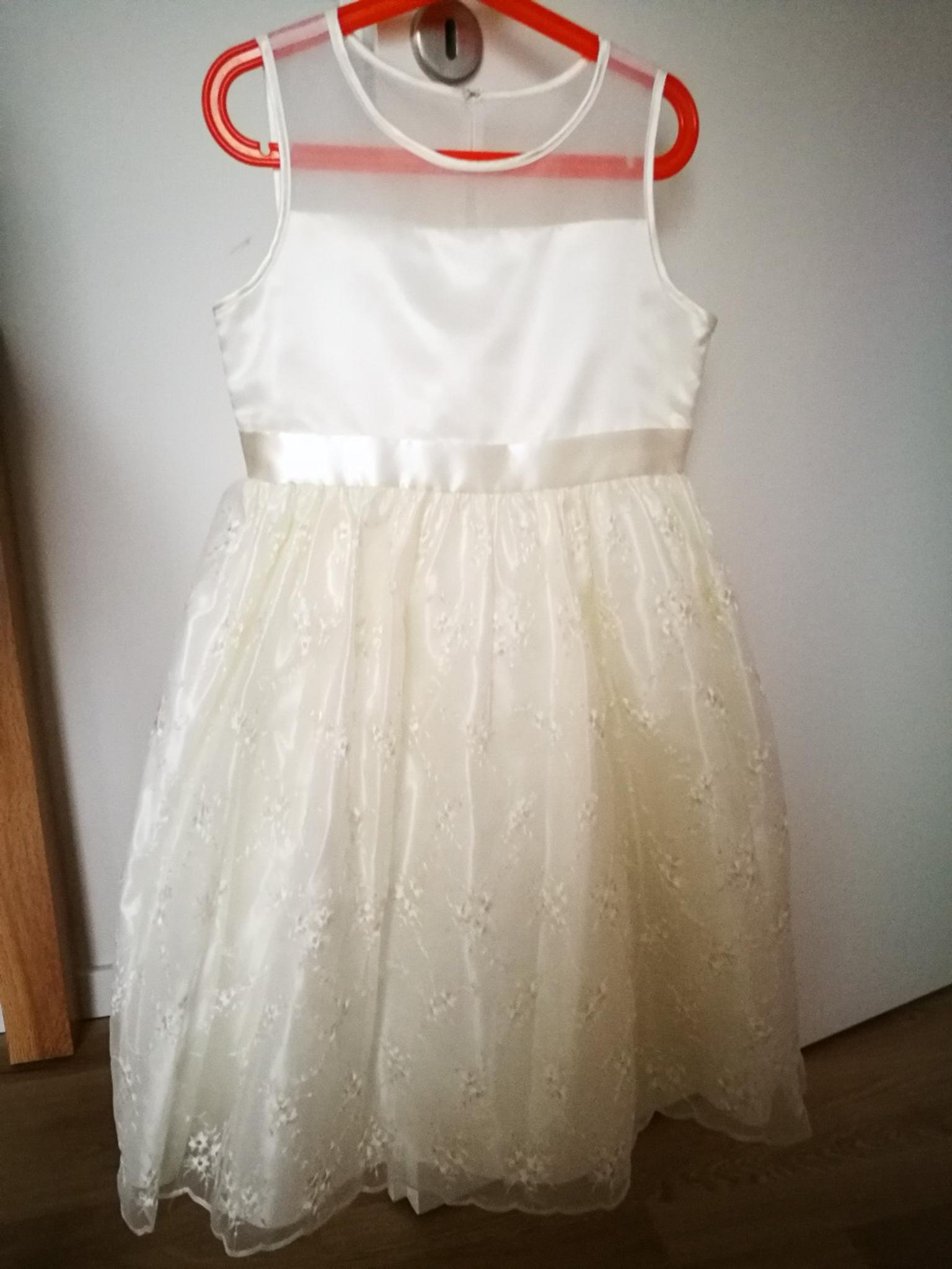 Madchen Festliches Kleid In 1210 Kg Grossjedlersdorf Ii For 20 00 For Sale Shpock