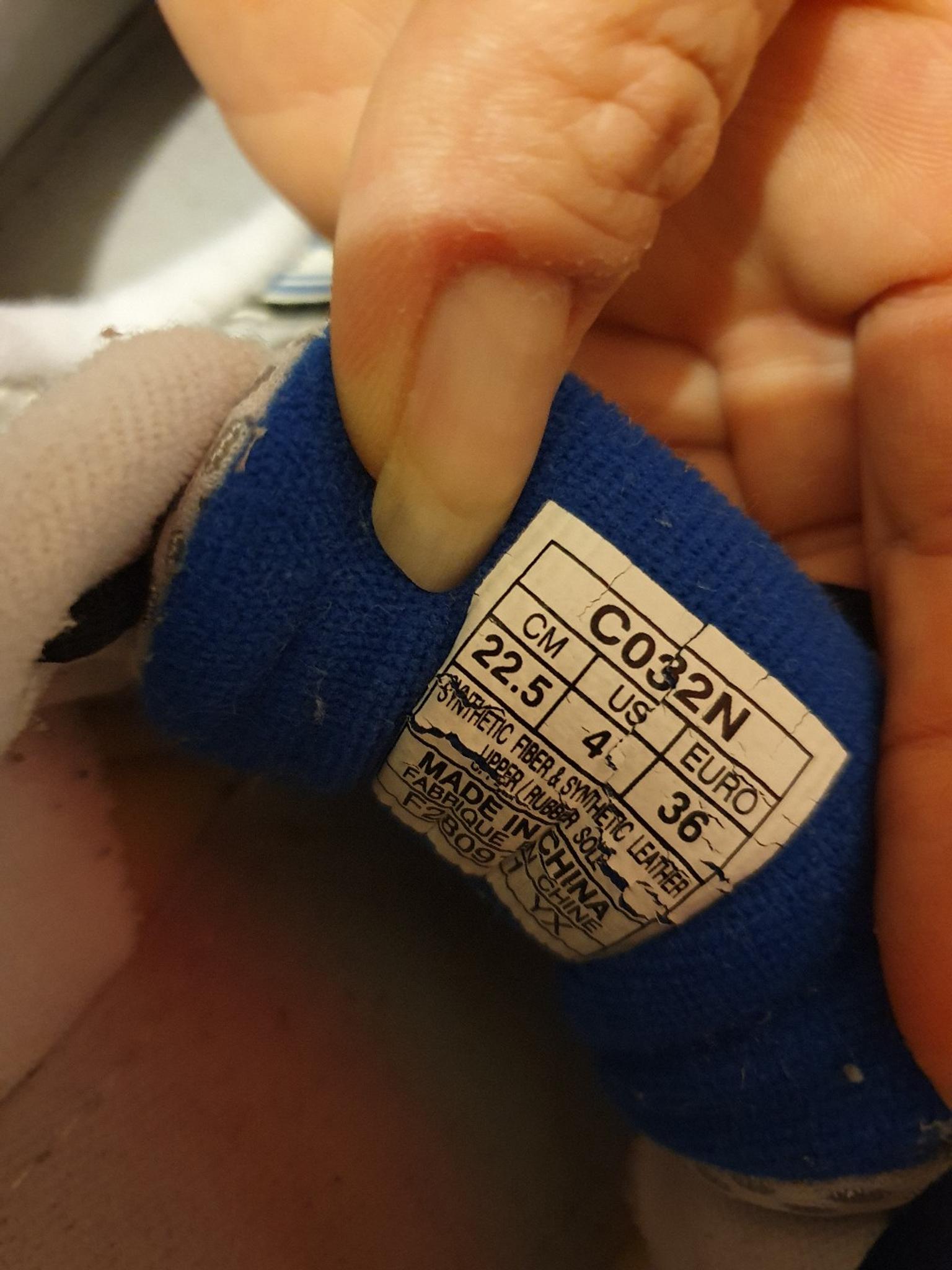 Da Geht Man Ein Paar Mal Mit Nem Kerl In Die Kiste Da Lustige Bilder Spruche Witze Echt Lustig