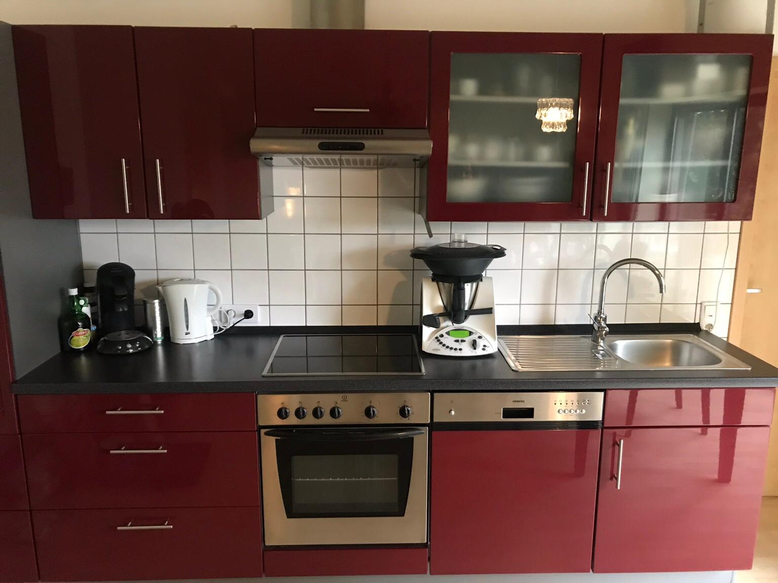 Nobilia Musterkuche L Kuche In Maxi Arbeitshohe Mit Tiefer Gesetzter Kochnische Ausstellungskuche In Eckernforde Von Ostseekuchen Eckernforde