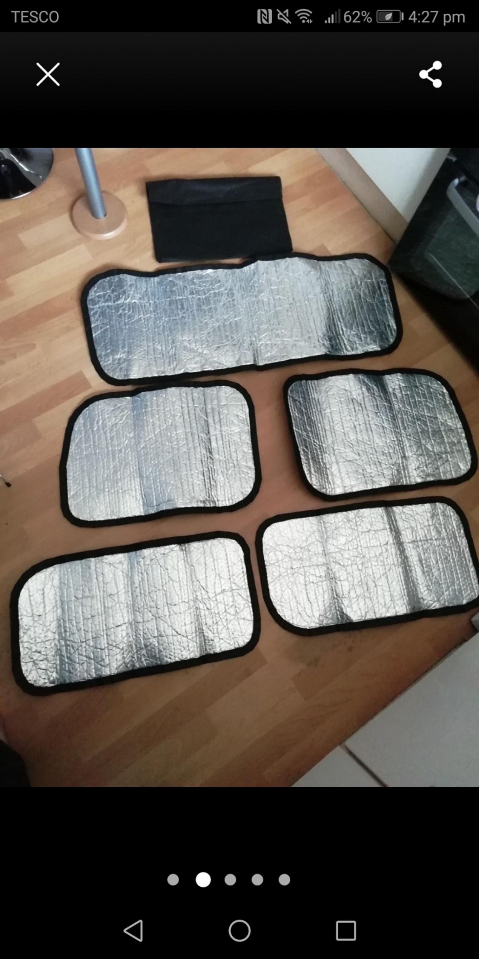 Electric double oven with grill; Tesco Blinds Wooden - BLINDS