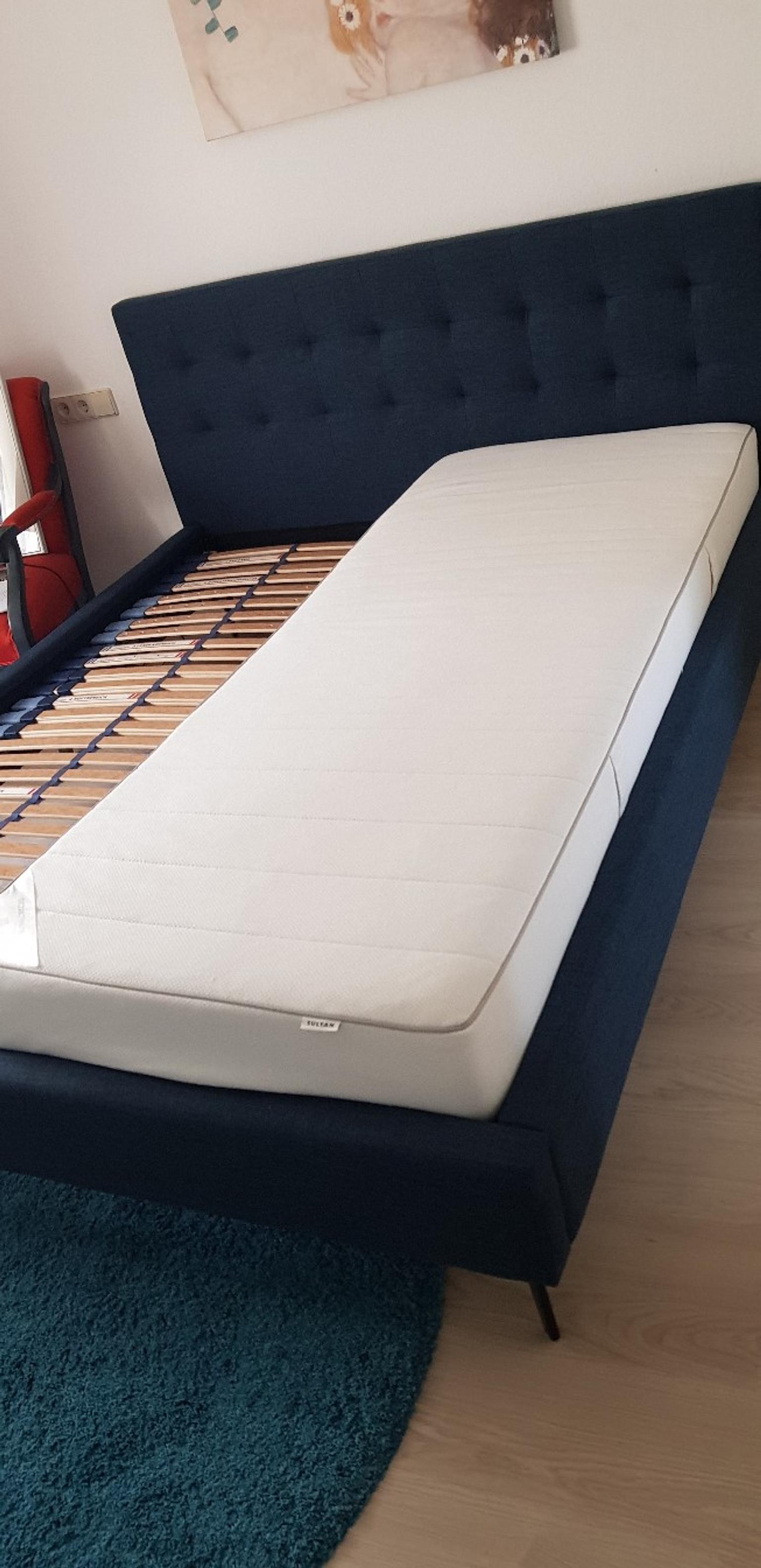 Sie wurde im test 10/2019 (getestet in hart, 90x200 cm) von der stiftung warentest mit der note 1,7 zum testsieger gekürt. Ikea 7 Zonen Kaltschaum Matratze - Test 1