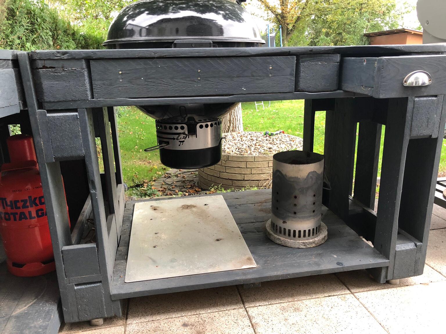 First Bbq House Mallorca Grills Aussenkuchen Verkauf Und Verleih