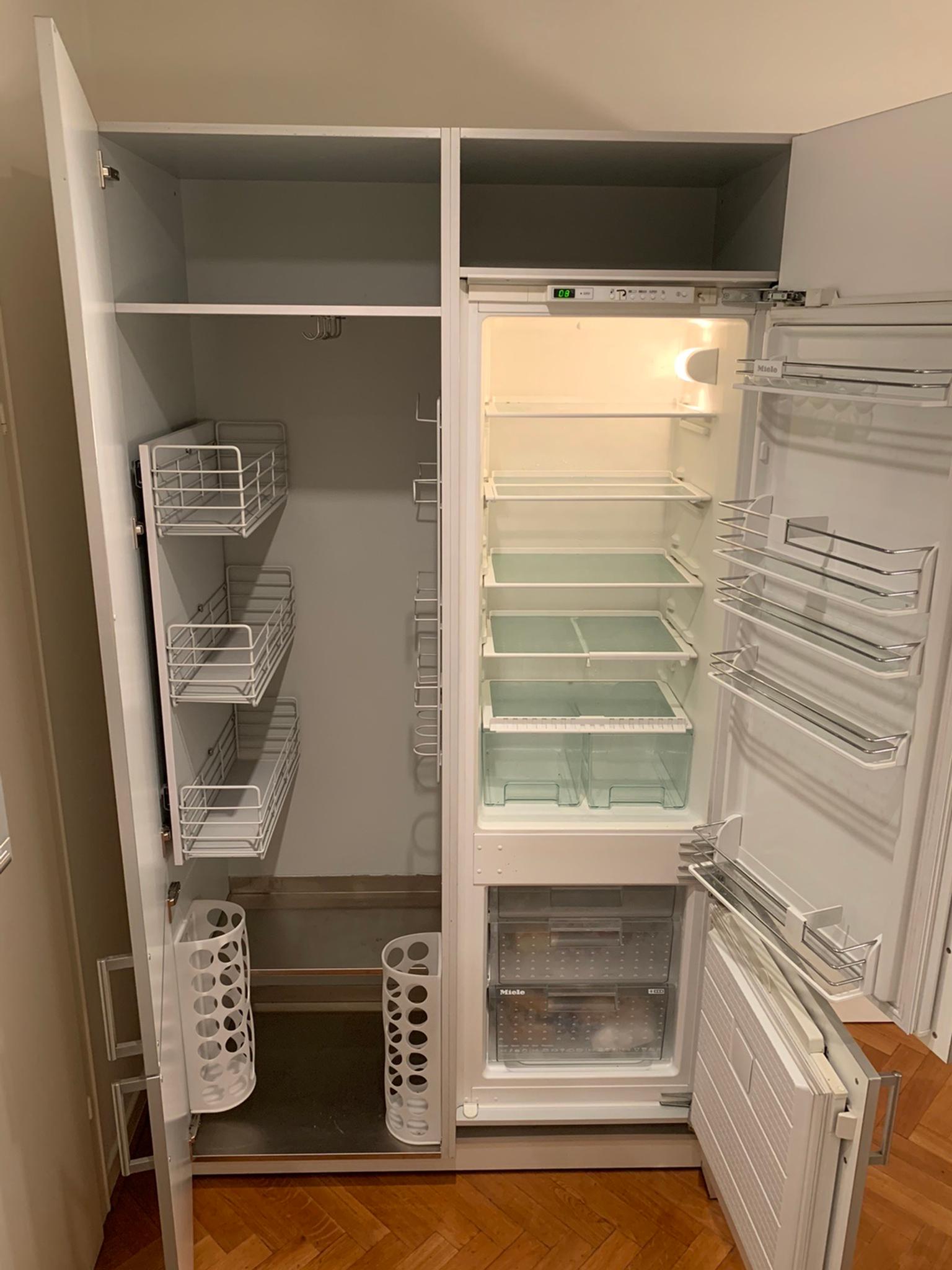 Bad seitenschrank vimmos in wildeichefarben und anthrazit 40 cm breit. Bulthaup Schrank mit KÃ¼hl-Gefrierkombi in 56068 Koblenz