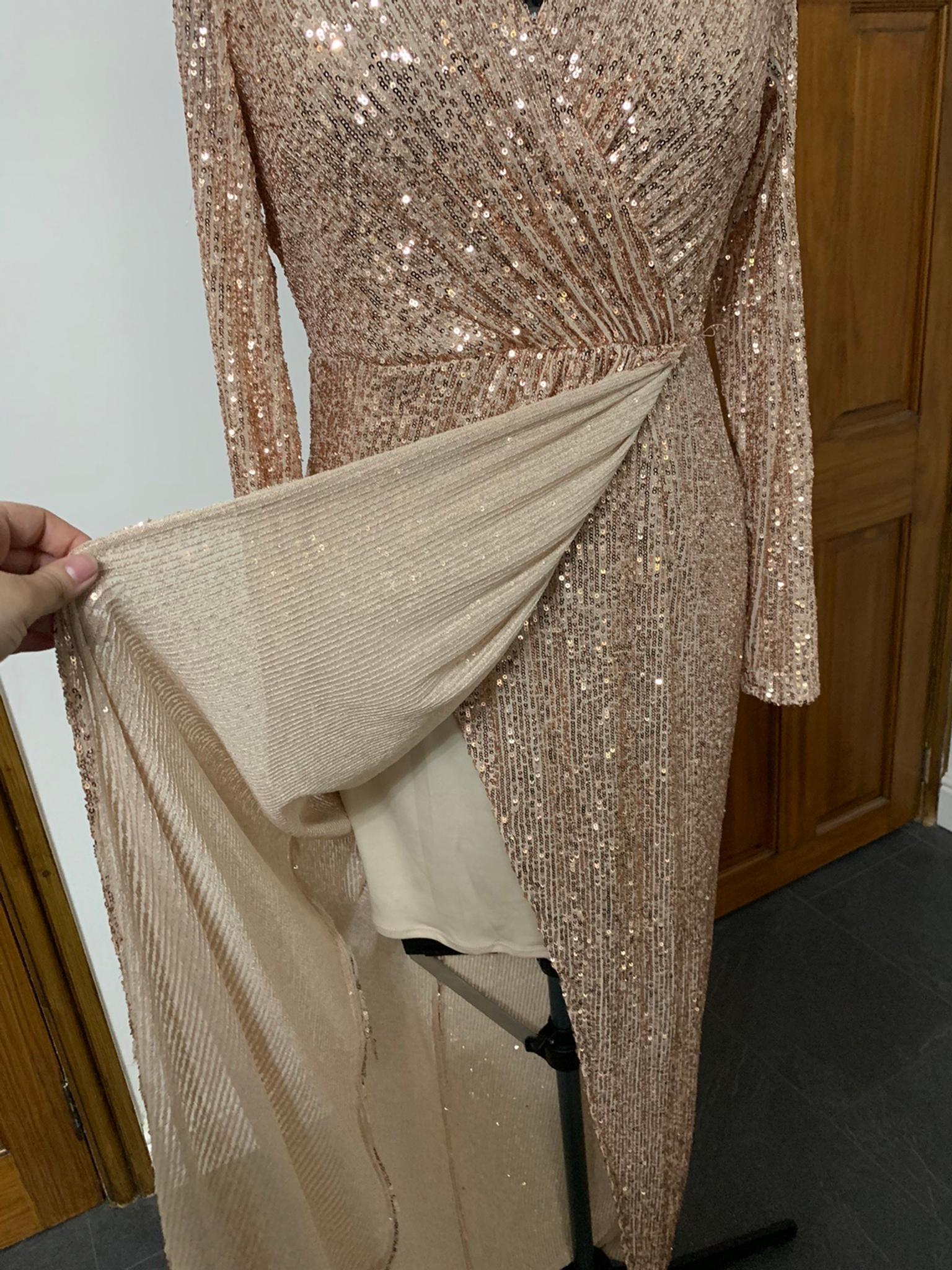 Rose Gold Long Sleeve Wrap Dress In Bd7 Bradford For 20 00 For Sale Shpock