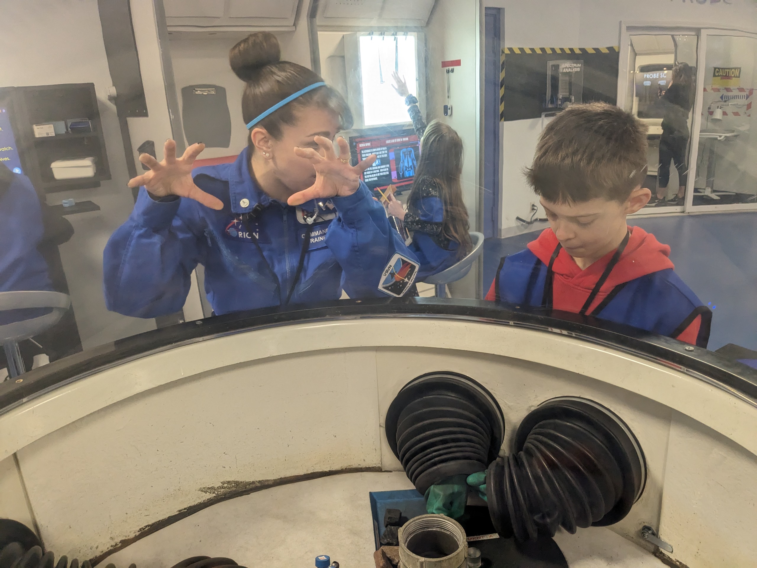 Challenger Learning Center a far-out experience for Webster 5th