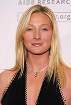 Photo of Maggie Rizer