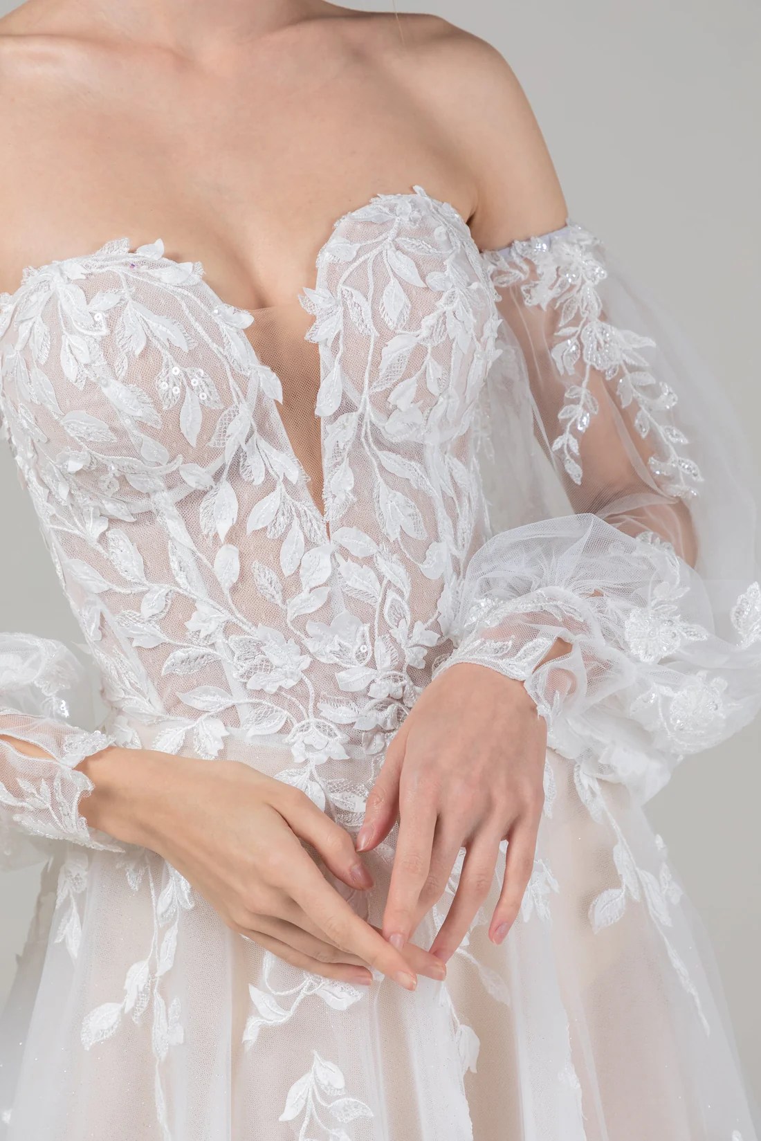 Wedding dress ideas on a budget: affordable and customizable