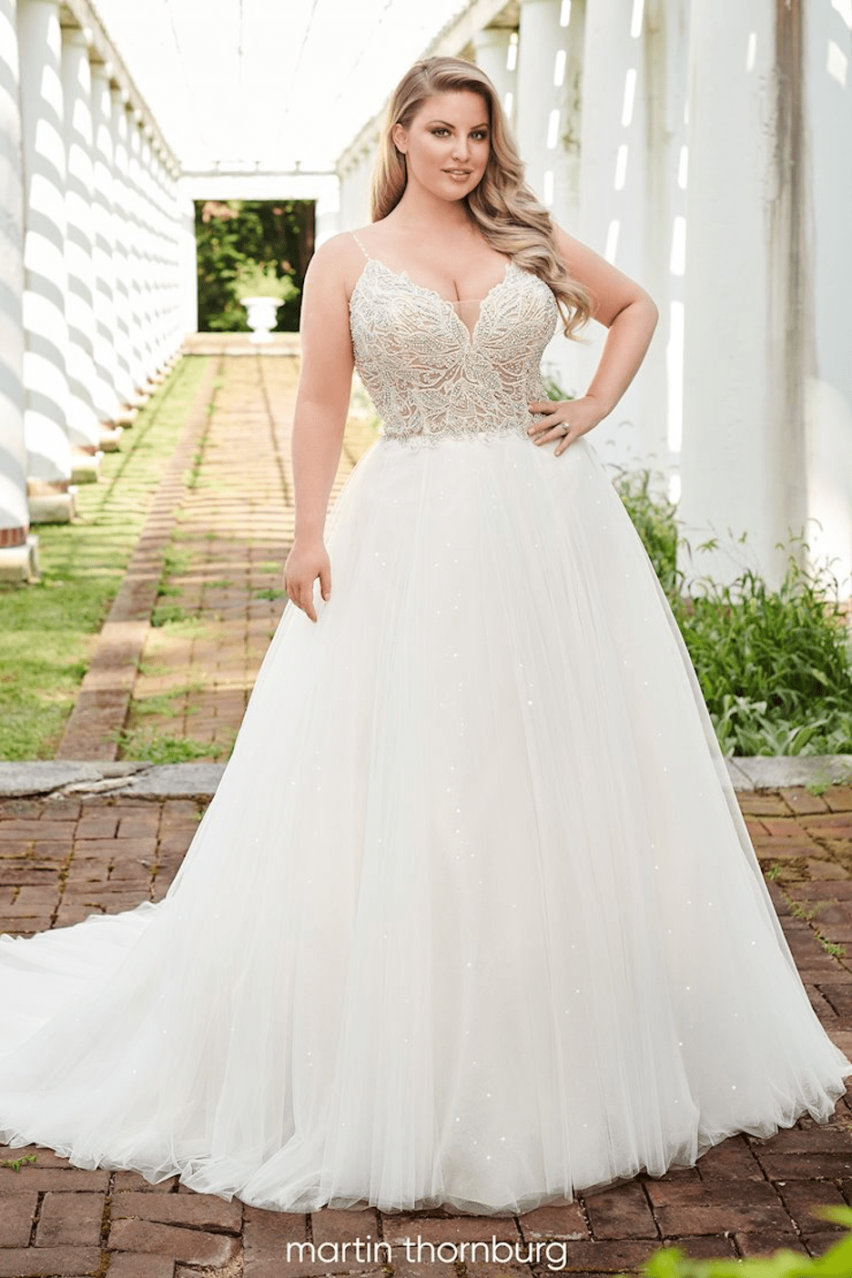 Plus Size Wedding Dresses For Curvy Brides Wedding Estates