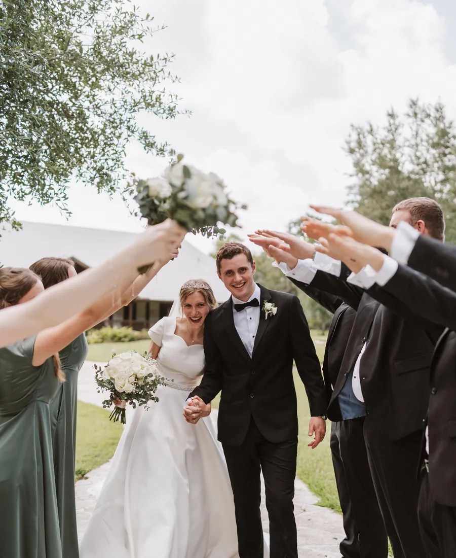 Wedding photography and videography by Weddings Unlimited at The Springs in Angleton