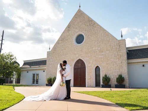 Ashton Gardens West Houston wedding venue exterior, Houston, TX