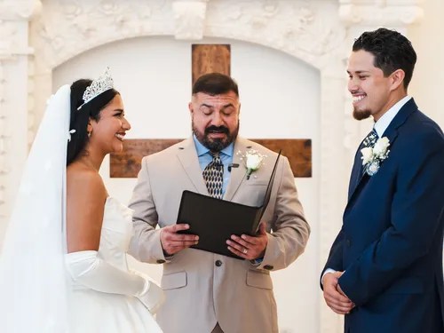 Past wedding at Chateau Nouvelle, Houston, TX
