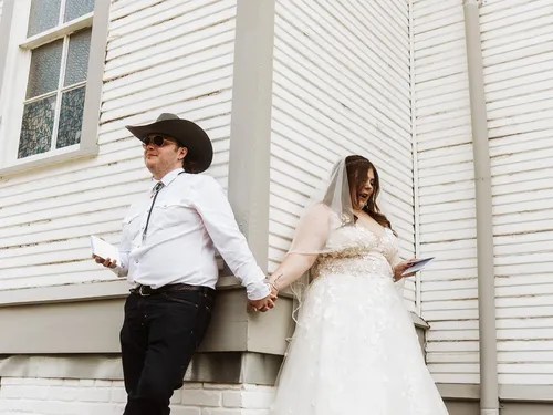 Past wedding at Dubina Hall, Schulenburg, TX