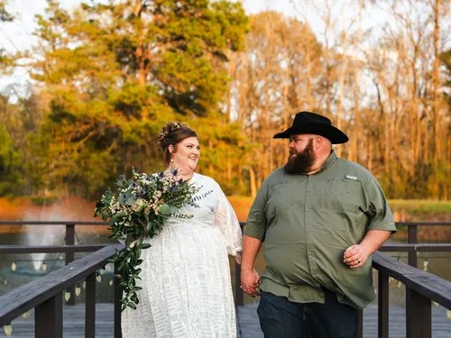 Happy Goat Retreat wedding venue exterior, Willis, TX
