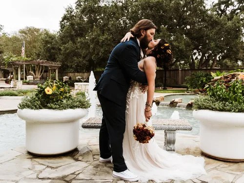Past wedding at Helen's Garden, League City, TX
