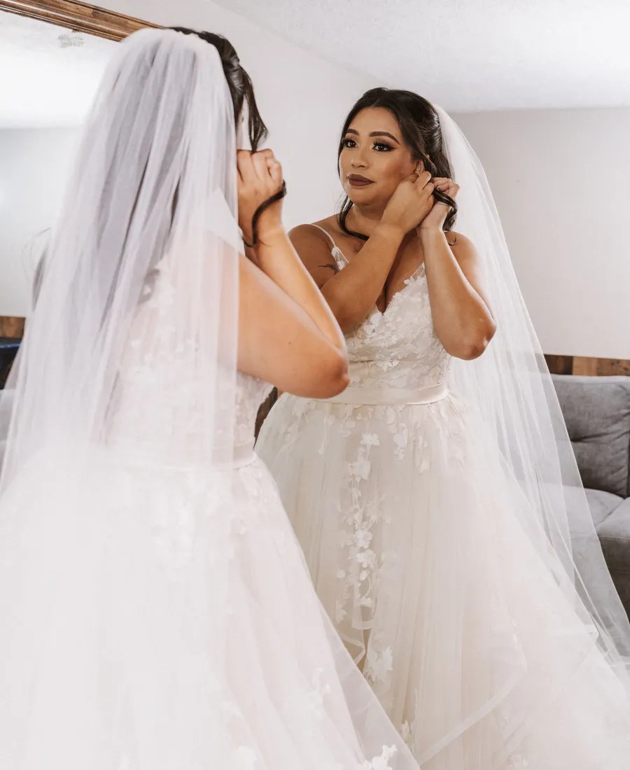 Herrera’s Event Hall wedding venue in Houston, TX - real wedding photographed by Weddings Unlimited