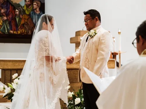 Past wedding at Hickory Street Annex, Dallas, TX