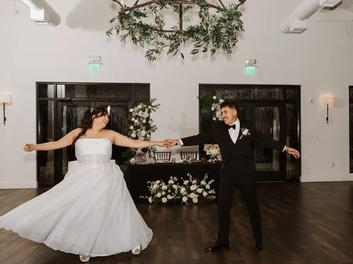 Past wedding at Hidden Pines, Lake Houston, Atascocita, TX
