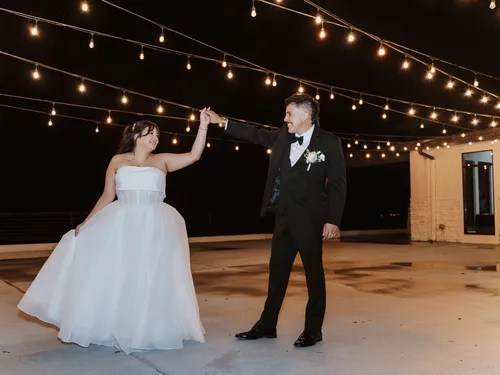 Hidden Pines, Lake Houston wedding venue interior, Atascocita, TX