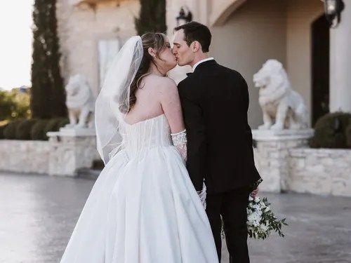 Knotting Hill Place wedding venue exterior, Little Elm, TX