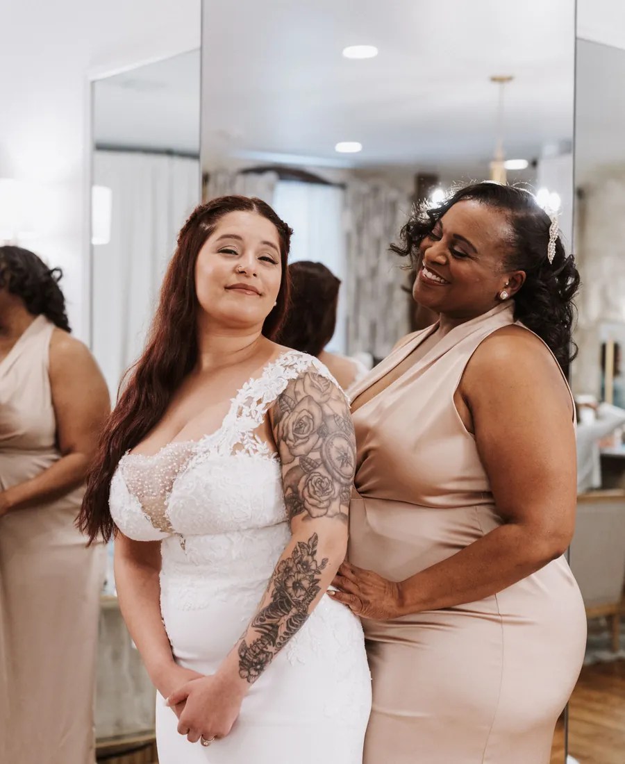 The Springs in Lake Conroe wedding venue in Montgomery, TX - real wedding photographed by Weddings Unlimited