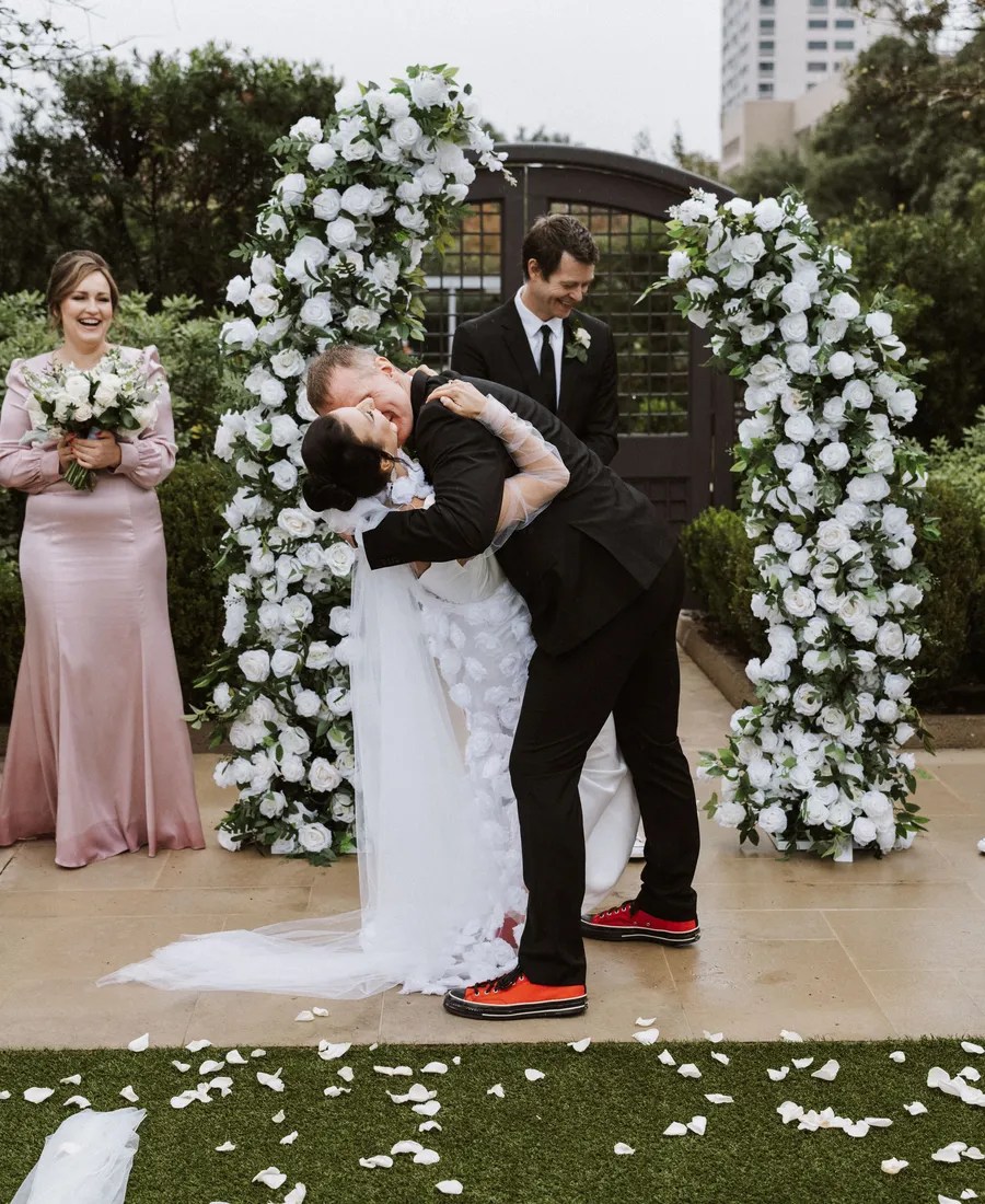 McGovern Centennial Gardens wedding venue in Houston, TX - real wedding photographed by Weddings Unlimited