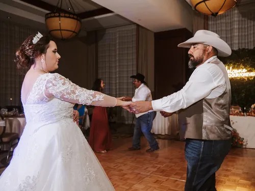 Mokara Hotel & Spa wedding venue exterior, San Antonio, TX