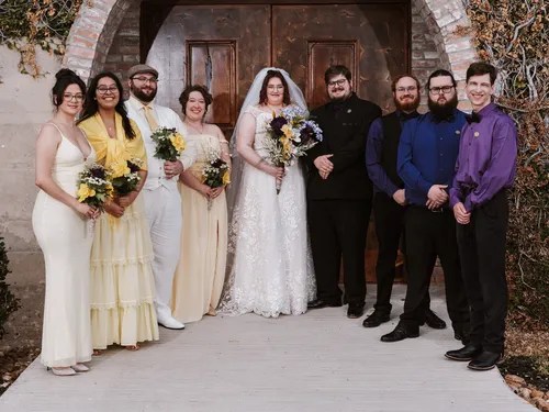 Past wedding at Olde Dobbin Station, Montgomery, TX