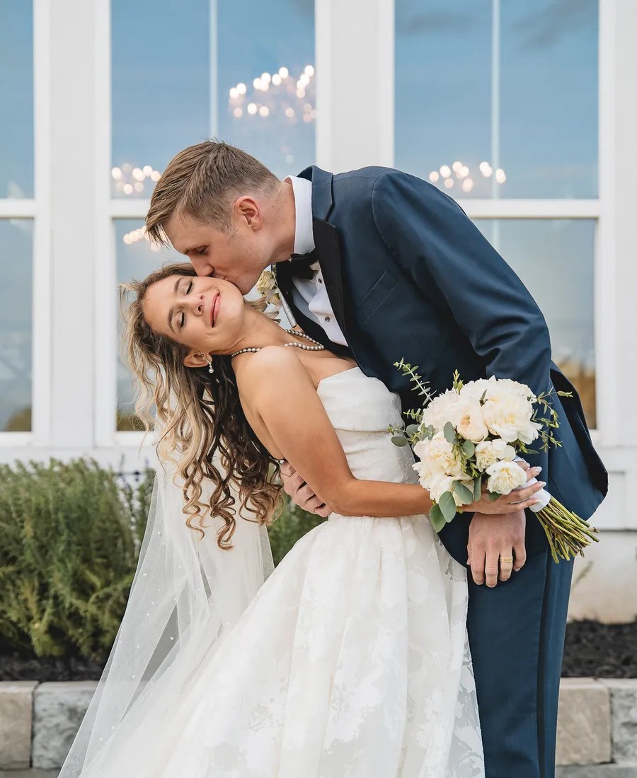 Wedding photography and videography by Weddings Unlimited at Posey Meadows