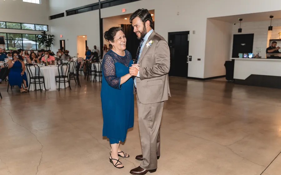 Fernando & Sierra's wedding film at The Skyline, San Antonio, TX
