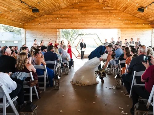 Past wedding at The Madelyn, Collinsville, TX
