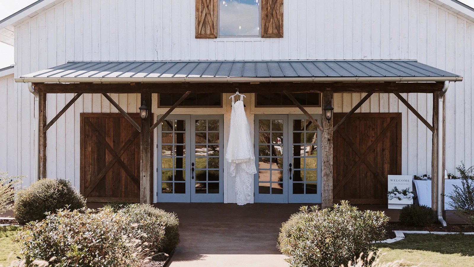 Barn door entrance at Deerfield Estates Venue at Deerfield Estates Venue, Waco, TX