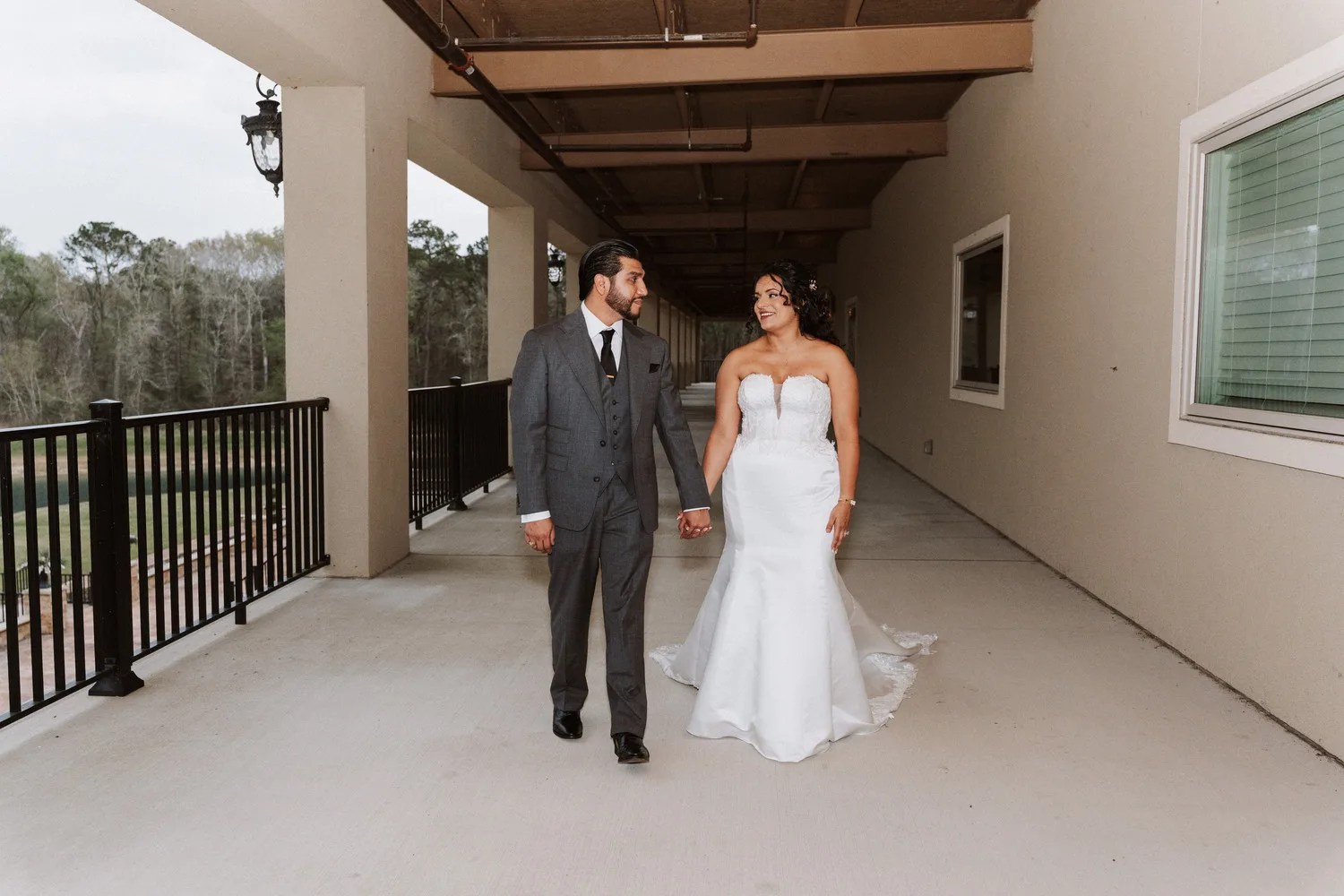 Couple on the venue walkway at D'Gala Ranch, Crosby, TX