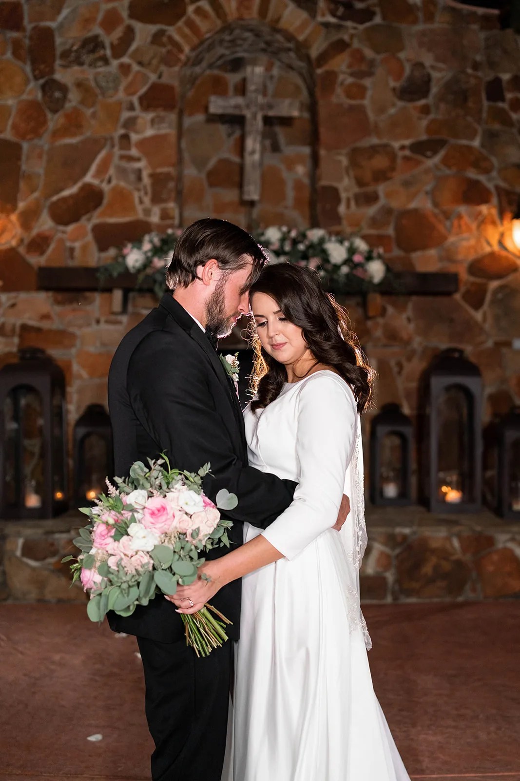 Couple portrait at night at Madera Estates wedding venue in Conroe, TX