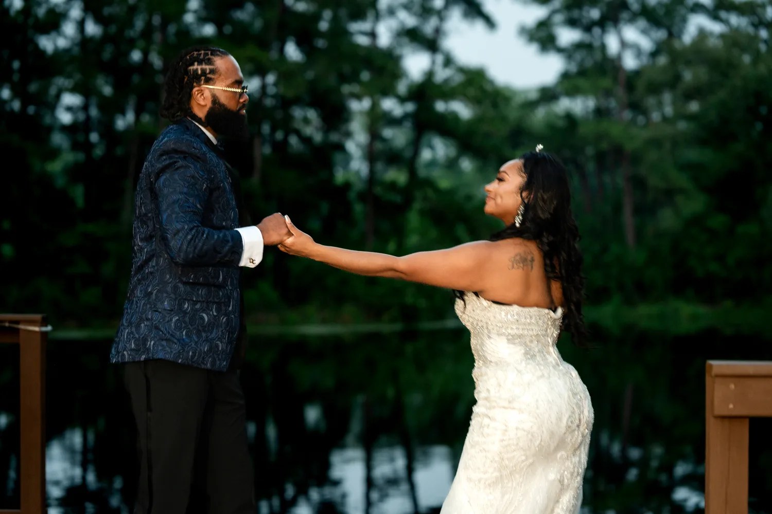 Couple beside the lake at Starshine Texas, Houston, TX