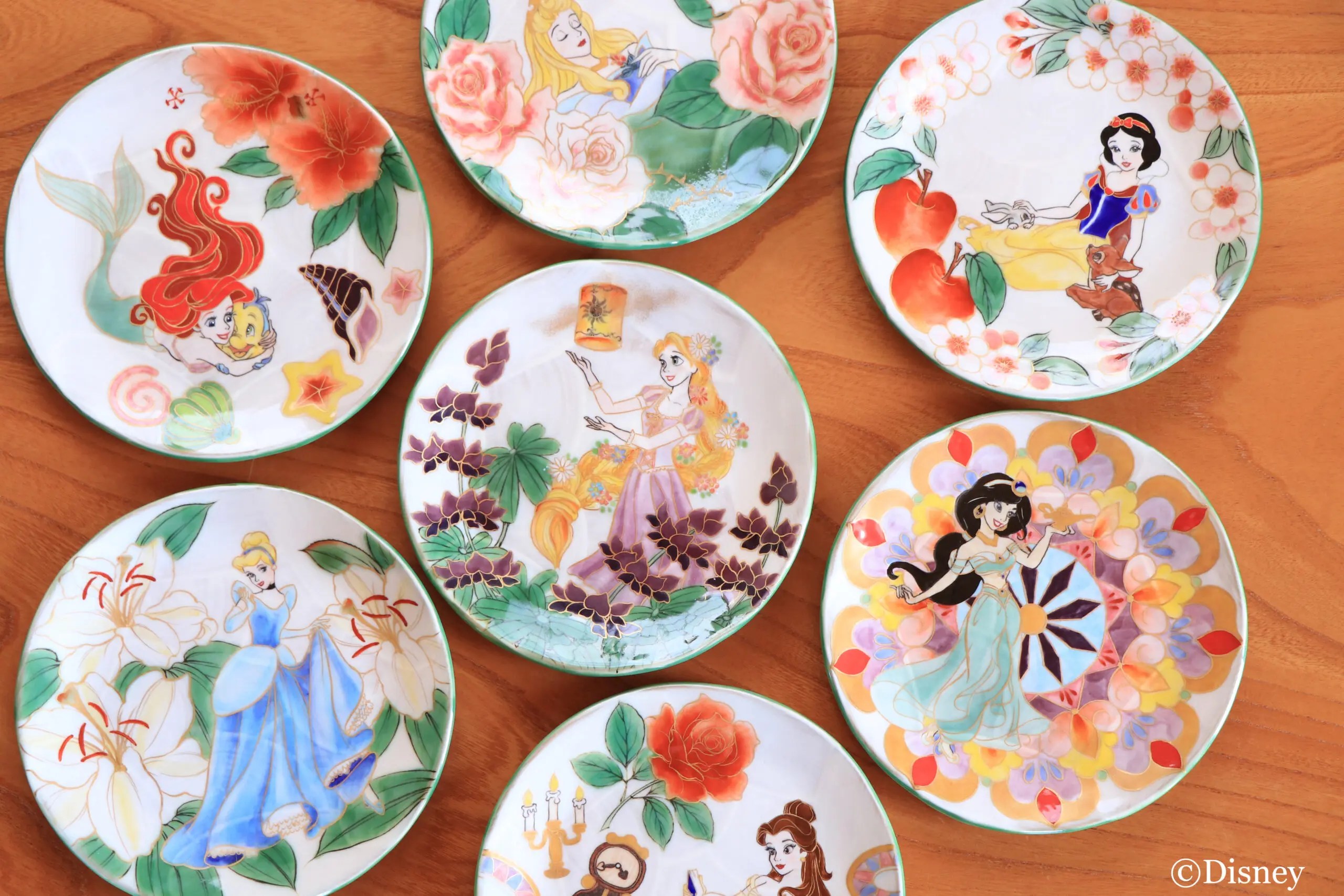 京焼・清水焼の老舗「朝日堂」にディズニーの世界観を表現した清水焼