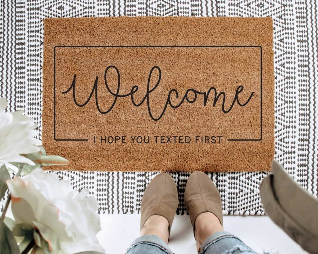 If you love free cut files do not miss this! Cute Doormats Free Svg Files Weekend Craft