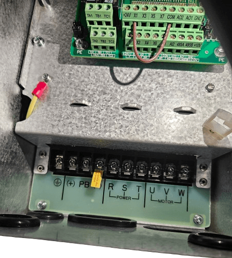 Limited offer on 11  KW solar pump inverter - Image 3