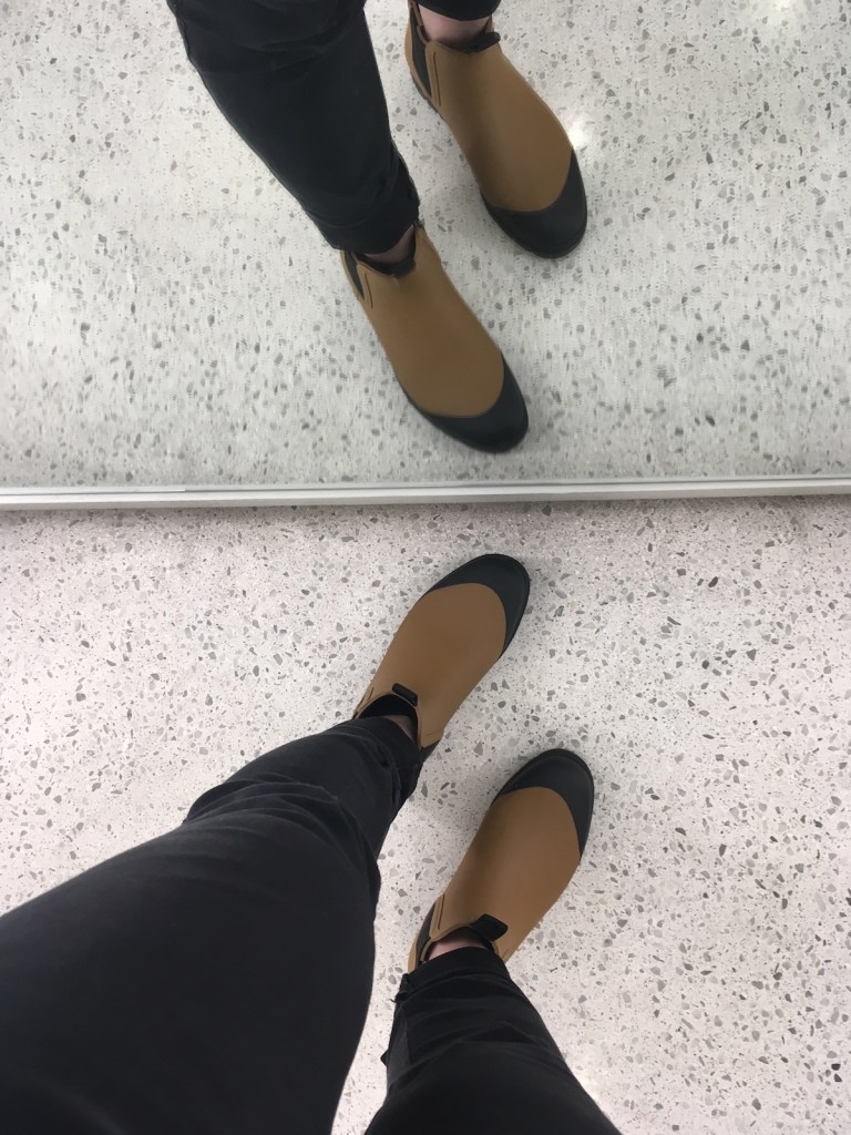 everlane pink rain boots