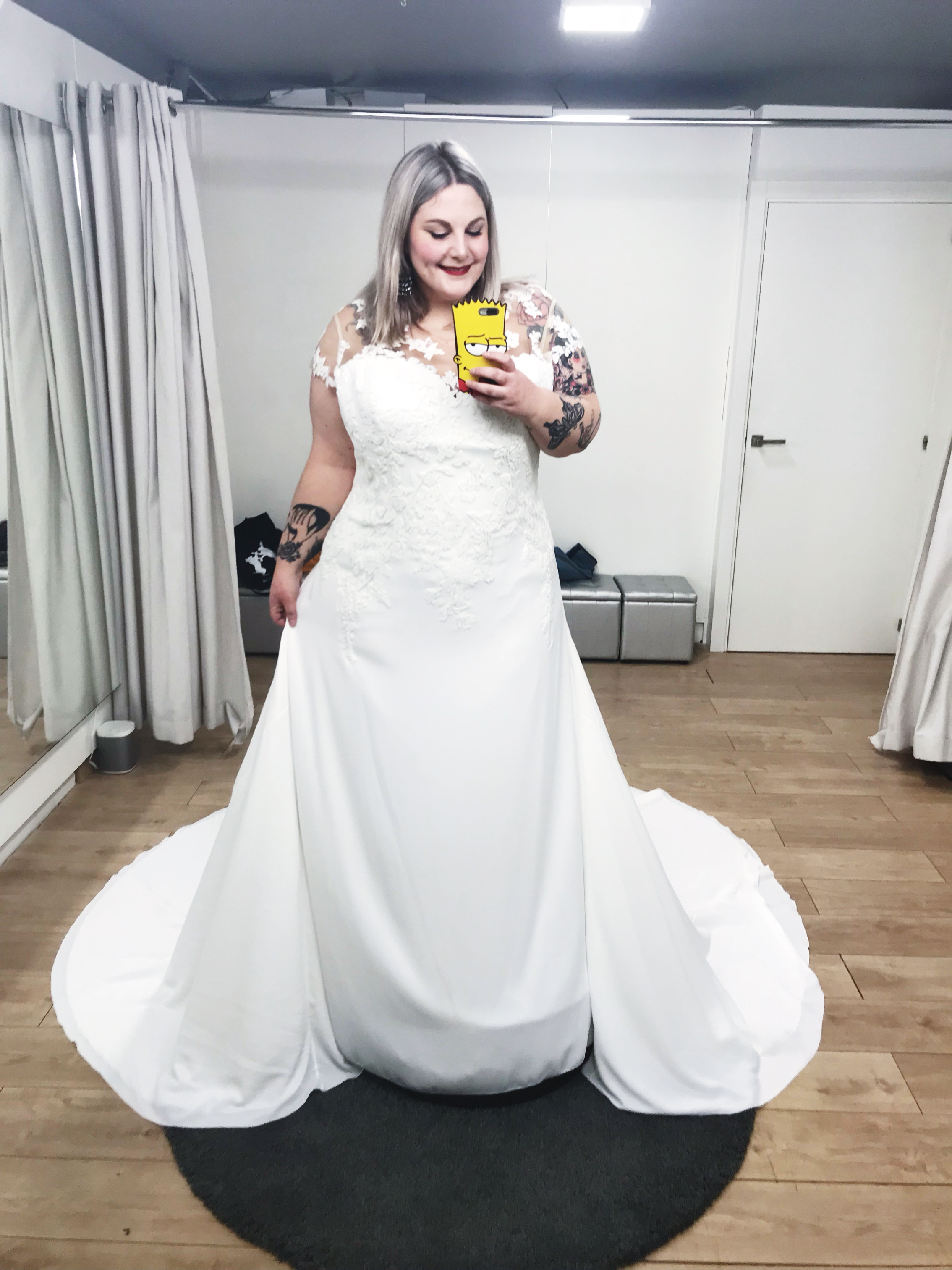 Nos Vamos De Boda Probamos Vestidos De Novia De Talla Grande Weloversize Com